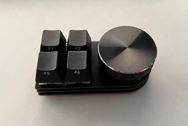 Macropad - Little Big Scroll 4 v1.11 by Tweety's Wild Thinking image.